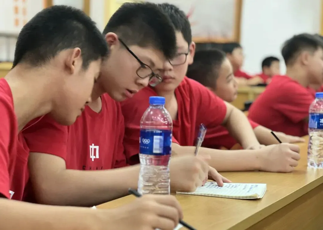 哪里能找到关于智能球衣在篮球训练中应用的信息_2